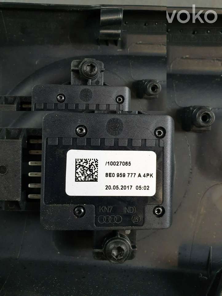 Audi A6 (2011 - 2014)  8T0881325L Отделка регуляторов сиденья