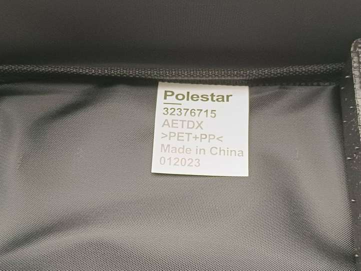 Polestar 2. (2020 - )  32376715 Комплект инструментов