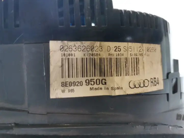 Audi A4 S4 B7 8E 8H (2004 - 2009) 8E0920950G Спидометр — фото 3