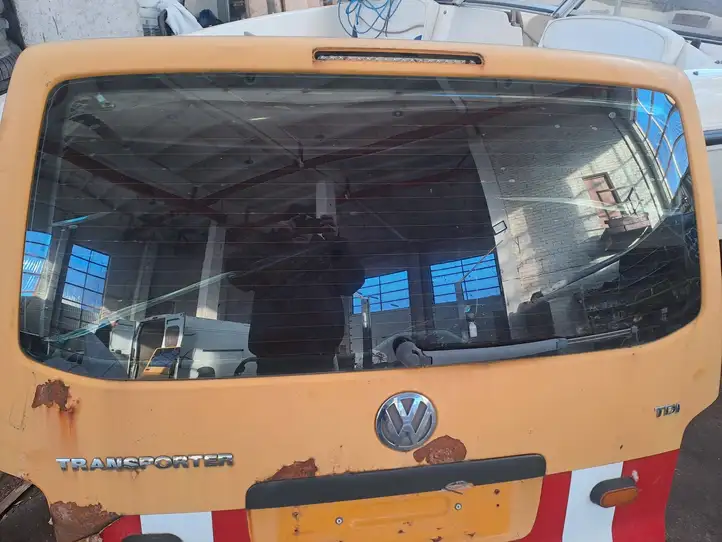 Volkswagen Transporter - Caravelle T5 (2003 - 2009) Nocode Открывающееся стекло крышки багажника — фото 1
