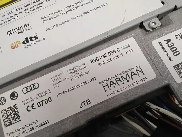 Audi A3/S3 8V (2012 - 2016) 8V0035036C CD/DVD чейнджер — фото 2
