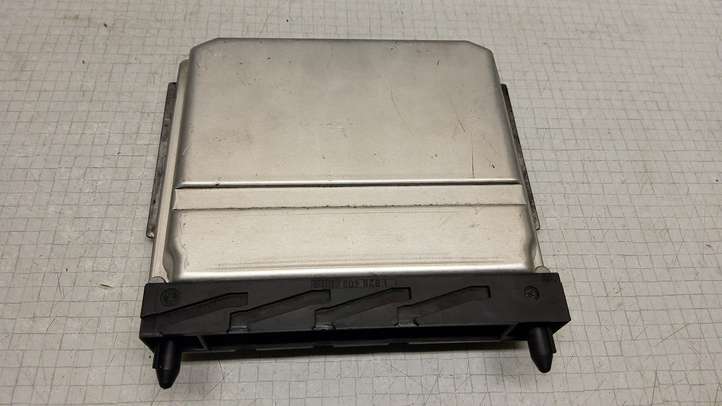Volvo V70 (2000 - 2004)  0281001776 Блок управления двигателя