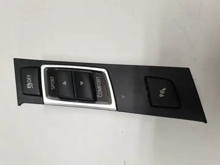BMW 5 F10 F11 (2009 - 2016) 61319197921 Другие включатели / ручки/ переключатели — фото 1