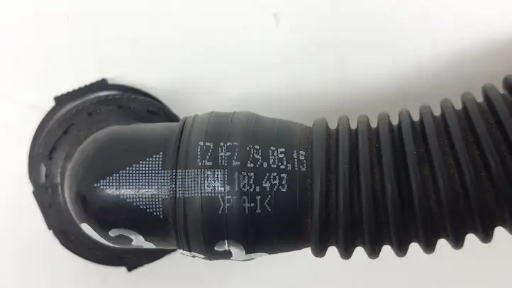 Audi A3/S3 8V (2012 - 2016) 04L103493 Шланг сапуна двигателя — фото 4