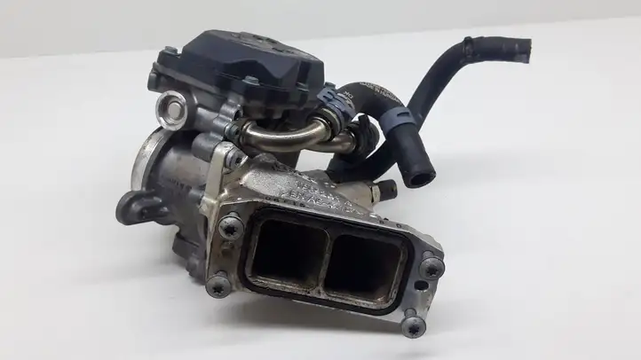 Audi A3/S3 8V (2012 - 2016) 04L128063T Дроссельная заслонка — фото 1
