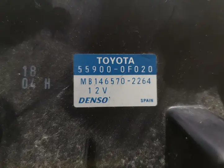 Toyota Corolla Verso AR10 (2004 - 2009) 559000F020 Блок управления климат-контролем — фото 3