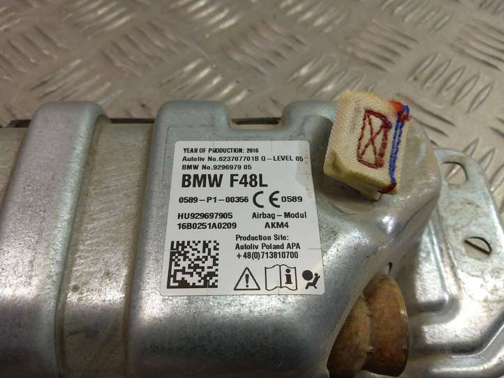 BMW X1 F48 F49 (2015 - 2022)  9296979 Подушка безопастности колен