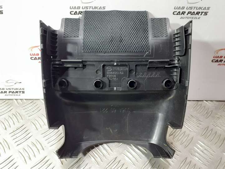 Mazda CX-7 (2009 - 2014)   Отделка рулевой колонки