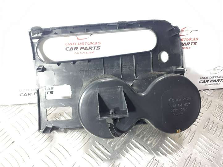 Mazda CX-7 (2009 - 2014)  EH146443Y Держатель чашки
