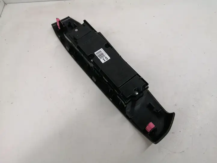 Lexus IS III XE30 (2013 - 2016) 515681 Кнопка стеклоподъемников — фото 6