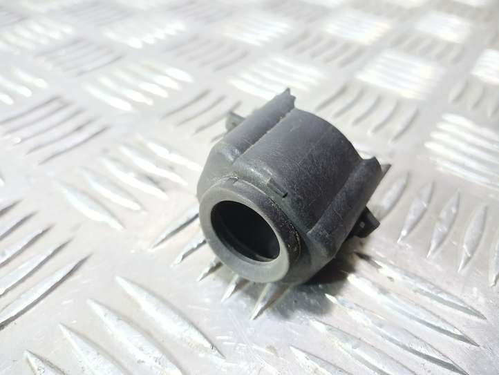 Saab 9-3 Ver2 (2003 - 2007)  1036025946 Кронштейн заднего датчика парковки (PDC)