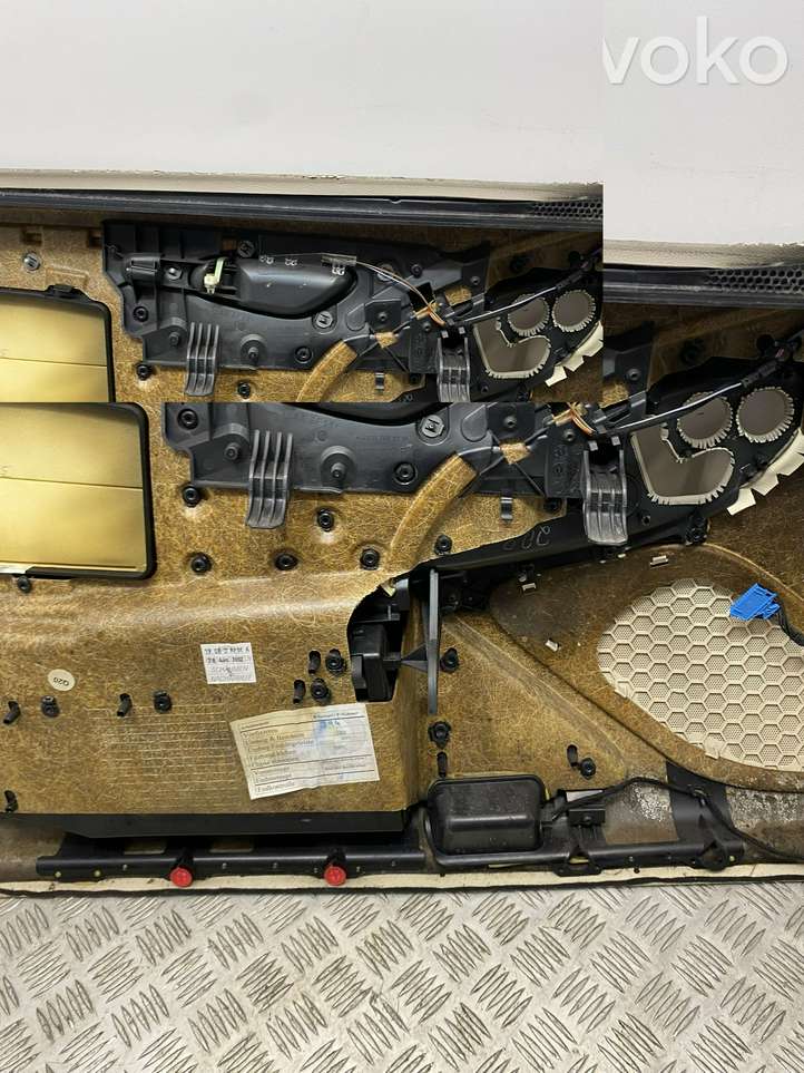 Mercedes-Benz SL R230 (2001 - 2012)  A2307202670 Обшивка передней двери