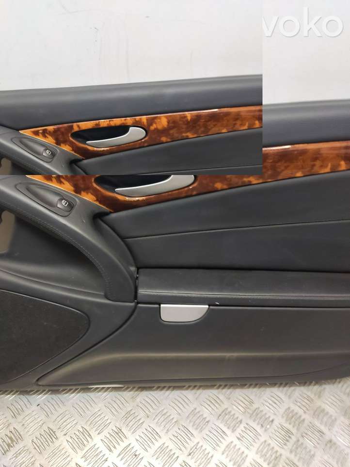Mercedes-Benz SL R230 (2001 - 2012)  A2307600261 Обшивка передней двери