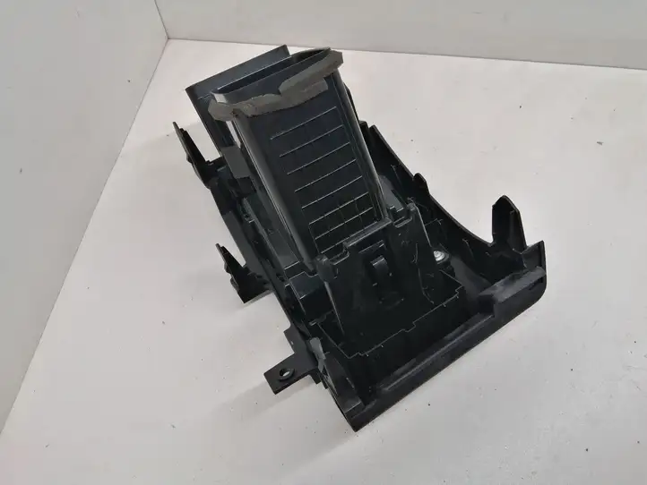 Toyota Prius+ (ZVW40) (2011 - 2018) 5568647060 Боковой воздушный дефлектор — фото 6