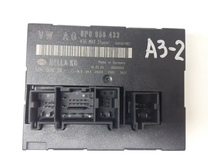 Audi A3/S3 8P (2003 - 2005) 8P0959433 Модуль комфорта — фото 1