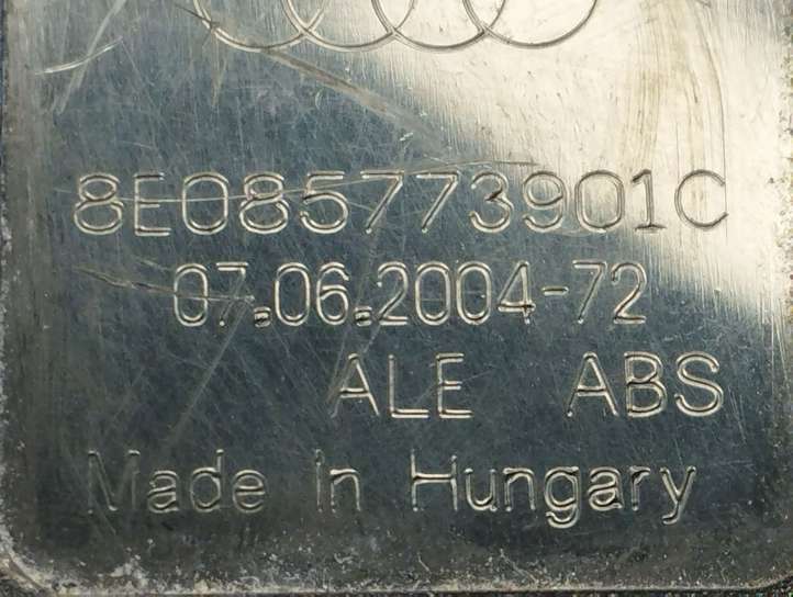 Audi A4 (2000 - 2006)  8E085773901C Задняя звукоизоляция