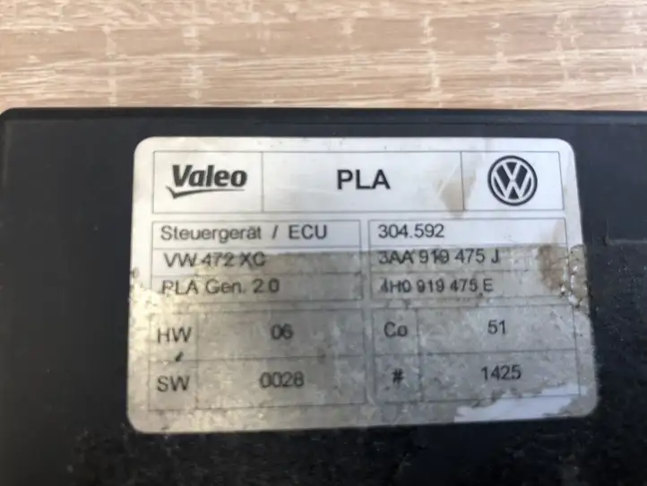 Volkswagen PASSAT B7 (2011 - 2014) 3AA919475J Блок управления парктрониками — фото 3