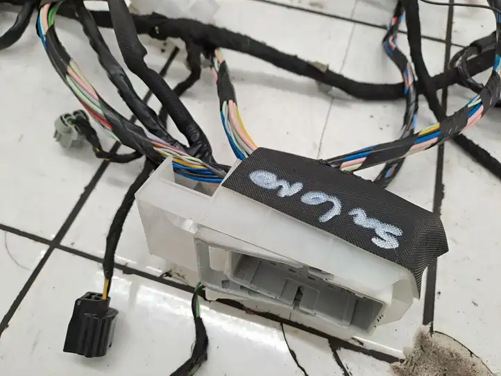 Nissan Qashqai (2013 - 2017) 240144EB0E Прочая электропроводка — фото 9