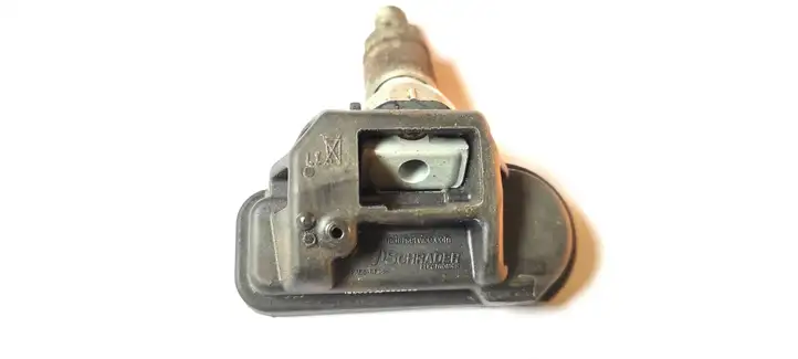 Opel Insignia A (2008 - 2017)  13598775 Датчик давления покрышек