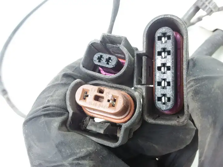Volkswagen Touran I (2003 - 2010) 1T0971095AE Прочая электропроводка — фото 3