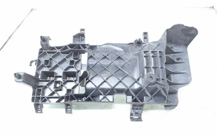 BMW 1 F20 F21 (2011 - 2019) 7608107 Кронштейн ЭБУ двигателя — фото 3