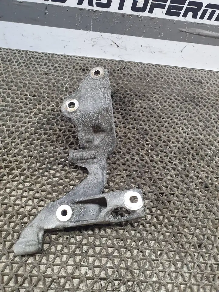 Nissan Qashqai (2013 - 2017) 147174072R Кронштейн охладителя EGR — фото 4