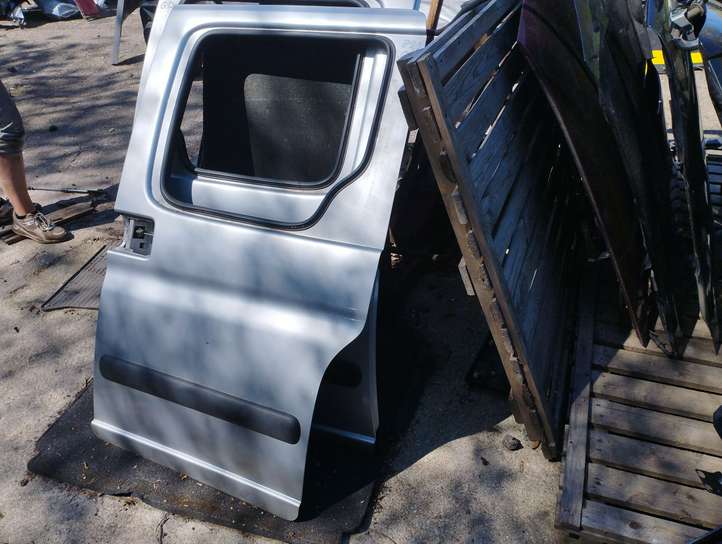 Citroen Berlingo (2003 - 2007)   Задняя дверь