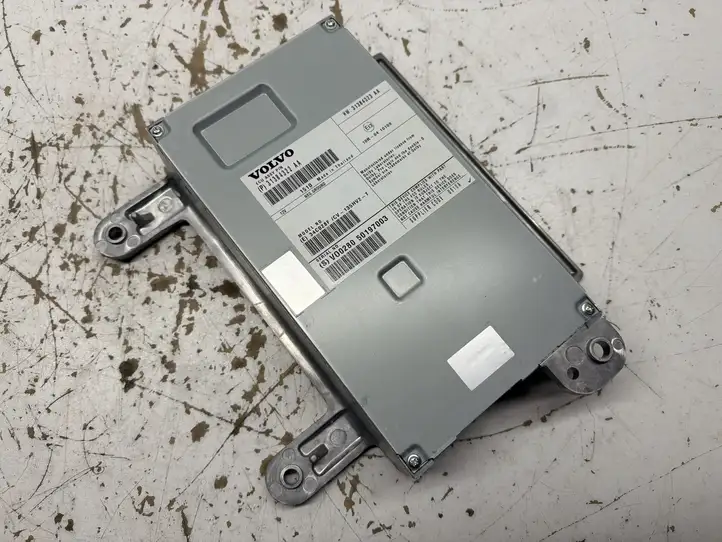Volvo (2012 - ) 31384322 Усилитель звука — фото 6