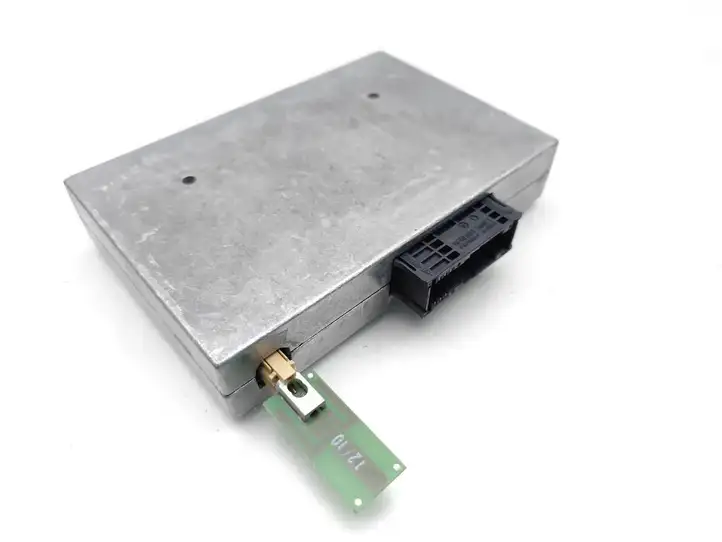 Audi A4 S4 B8 8K (2007 - 2011) 8T0862335D Кронштейн блока Bluetooth — фото 2