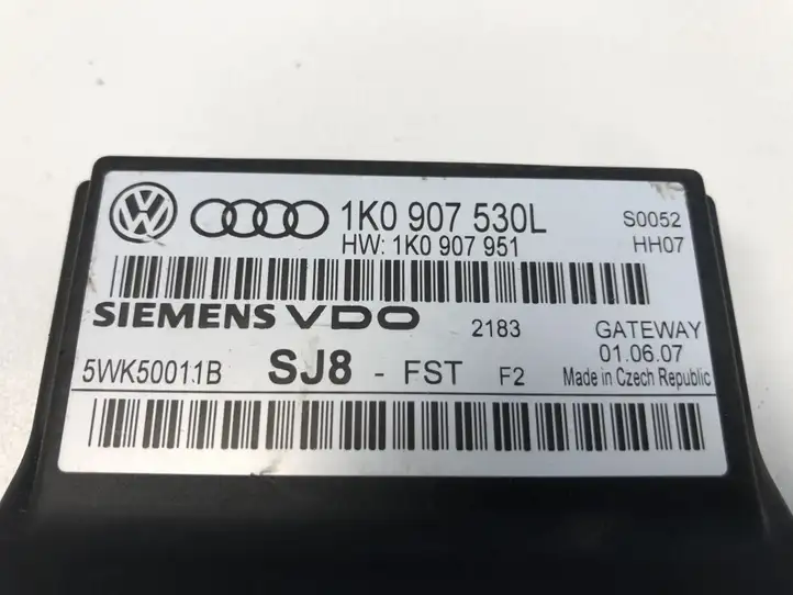 Skoda Octavia Mk2 (1Z) (2004 - 2013) 1K0907530L Прочие блоки управления — фото 3