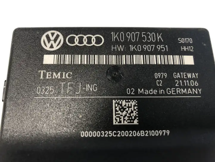 Audi A3/S3 8P (2004 - 2008) 1K0907530K Прочие блоки управления — фото 3