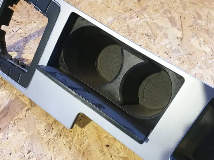 Volkswagen PASSAT B7 (2011 - 2014) 561862534A Центральная консоль — фото 3