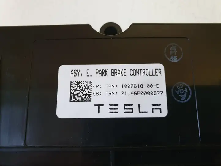 Tesla Model S (2012 - 2016) 1007618 Блок управления парктроником — фото 2