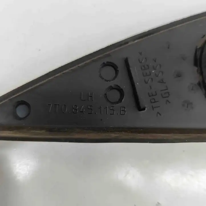 Volkswagen (2024 - ) 7T0845201G Треугольное стекло кузова — фото 6