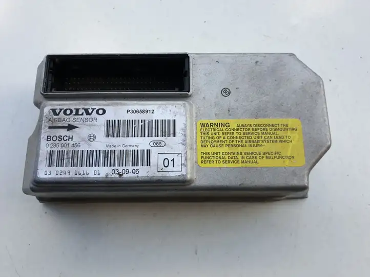 Volvo S60 (2000 - 2004) P30658912 Блок управления SRS — фото 1