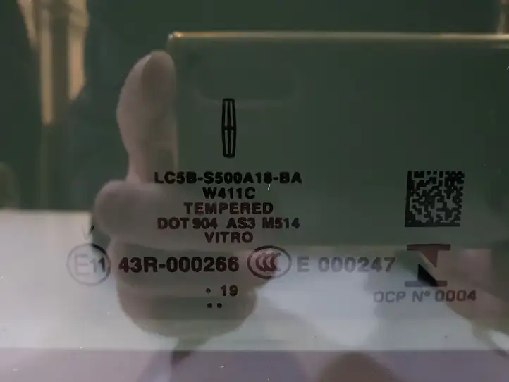 Lincoln (2020 - ) LC5BS500A18BA Панорамная крыша / стеклянный люк — фото 7