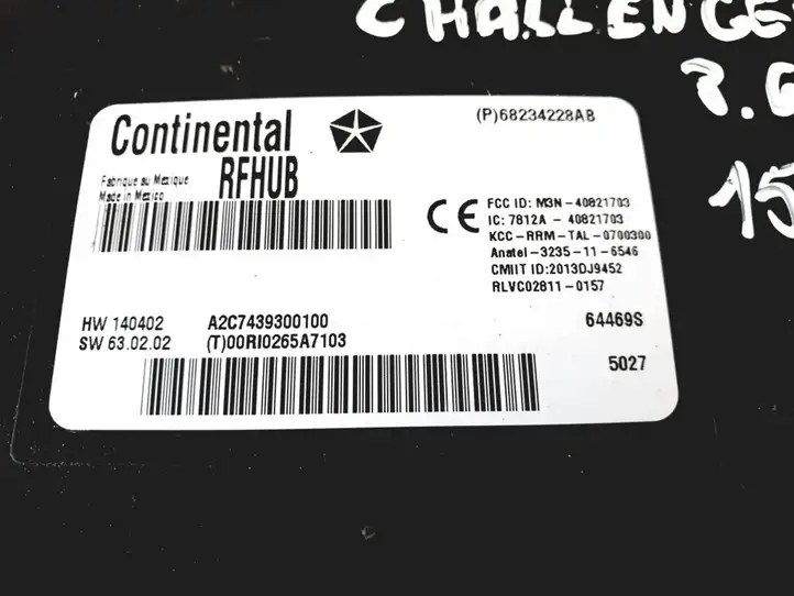 Dodge Challenger (2014 - ) P68234228AB Блок бесключевого доступа — фото 3