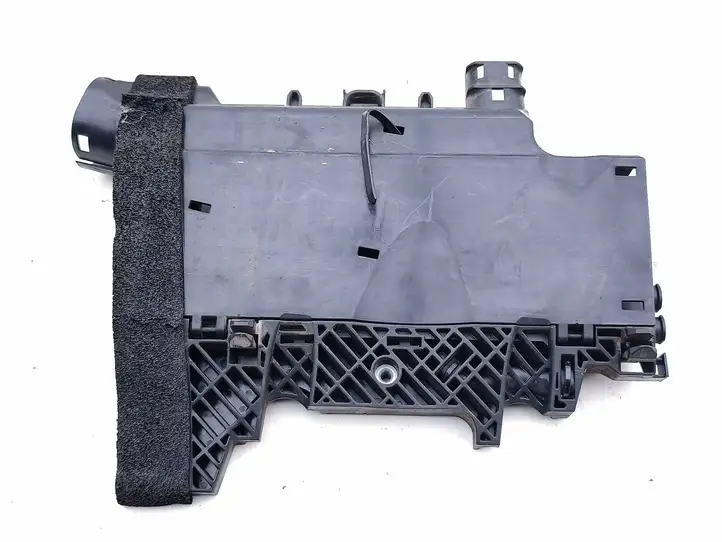 Volvo (2018 - ) 32200112 Реле защиты аккумулятора — фото 5