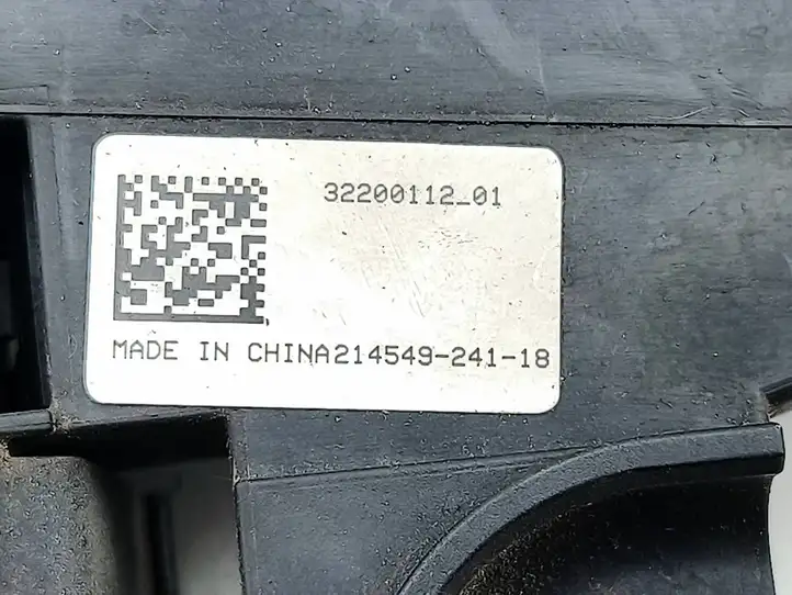 Volvo (2018 - ) 32200112 Реле защиты аккумулятора — фото 7