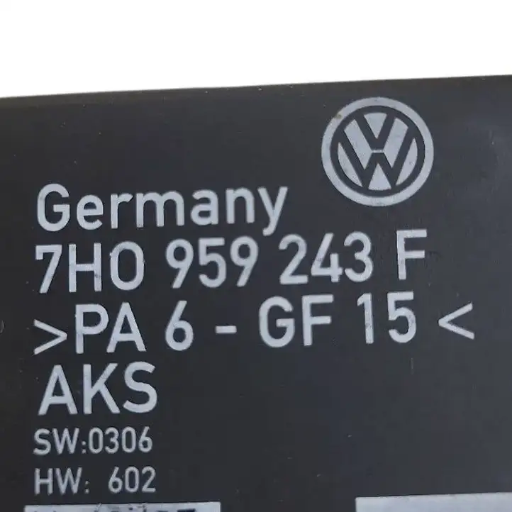 Volkswagen (2007 - ) 7H0959243F Блок управления раздвижными дверями (ECU) — фото 3