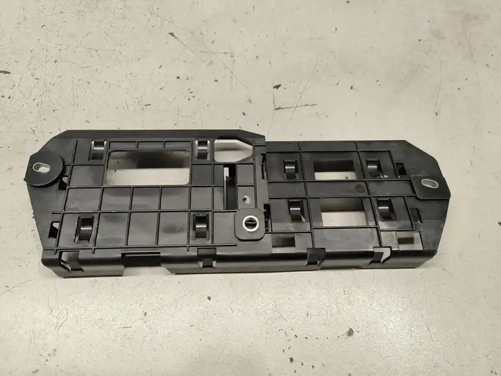 Porsche 911 992 (2019 - ) 992035251 Кронштейн усилителя звука — фото 4