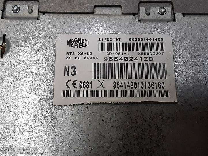 Citroen C6 (2005 - 2012)  96640241zd Радио/ проигрыватель CD/DVD / навигация
