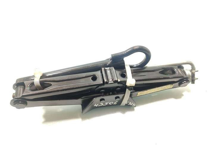 Renault Laguna (2007 - 2015)  995502026R Домкрат (данкрат)