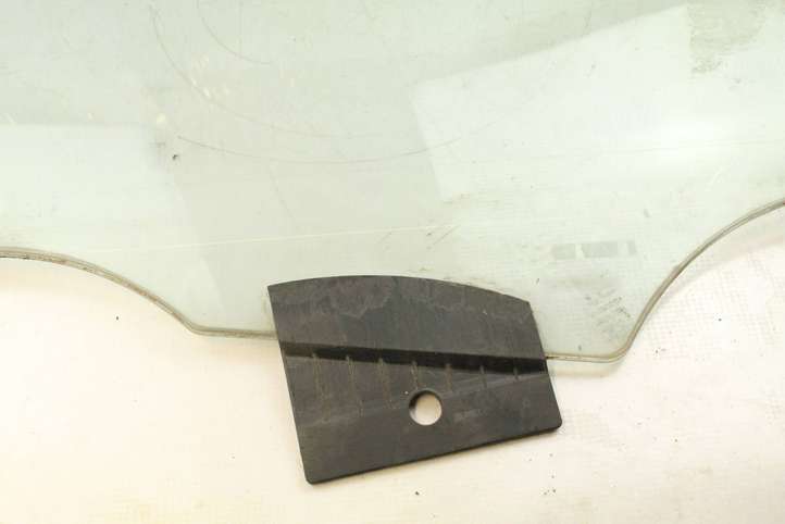 BMW 7 F01 F02 F03 F04 (2008 - 2016)  7182102 Основное стекло задних дверей