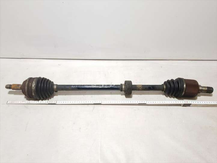 Honda Civic (2001 - 2005)   Передняя полуось