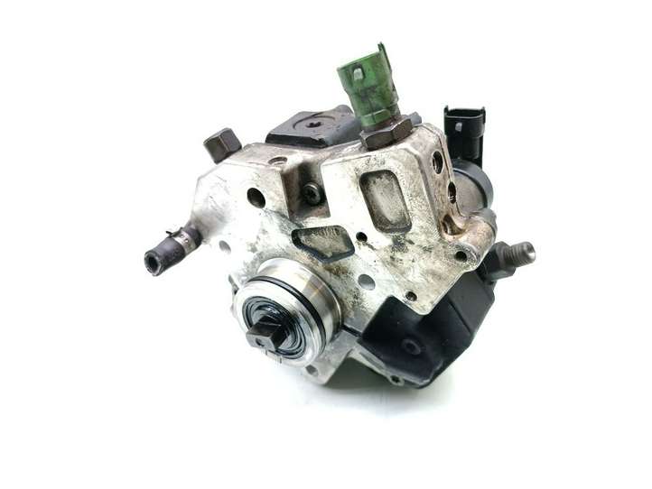 Volvo XC90 (2006 - 2014)  31303475 Топливный насос
