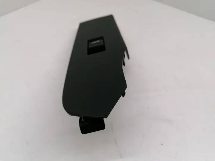 Toyota Auris E180 (2012 - 2018) 7423102D50 Блок кнопок стеклоподъемников — фото 2