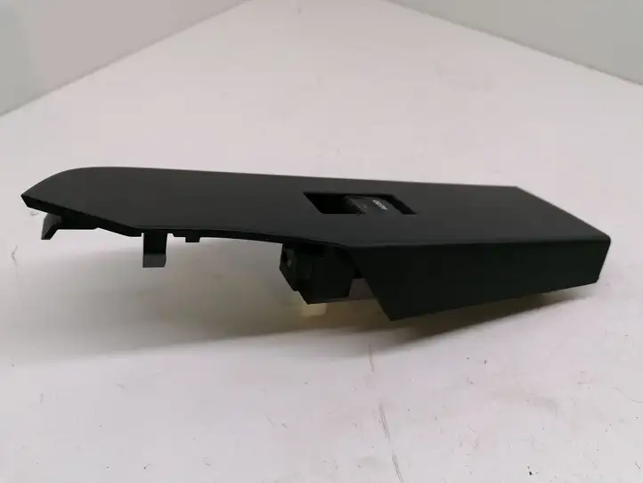 Toyota Auris E180 (2012 - 2018) 7423102D50 Блок кнопок стеклоподъемников — фото 3