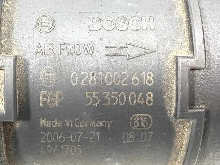 Opel Antara (2006 - 2011) 55350048 Датчик массового расхода воздуха — фото 4
