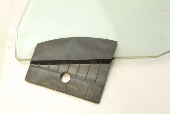 BMW 7 F01 F02 F03 F04 (2008 - 2016)  7182087 Основное стекло передних дверей (четырехдверного автомобиля)